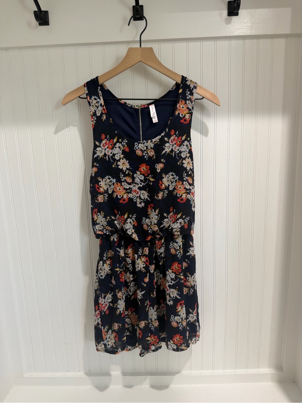 🌸 NWT Xhilaration Navy Floral Dress 🌸